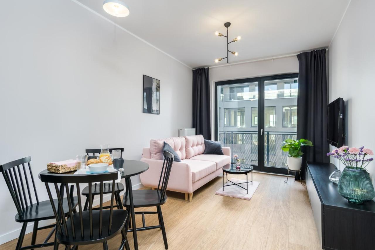 Apartament Male Garbary Poznań Exterior foto